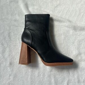 Lulus Konnie Black and Tan Heeled Ankle boot Women's 8.5 Brand New NWT